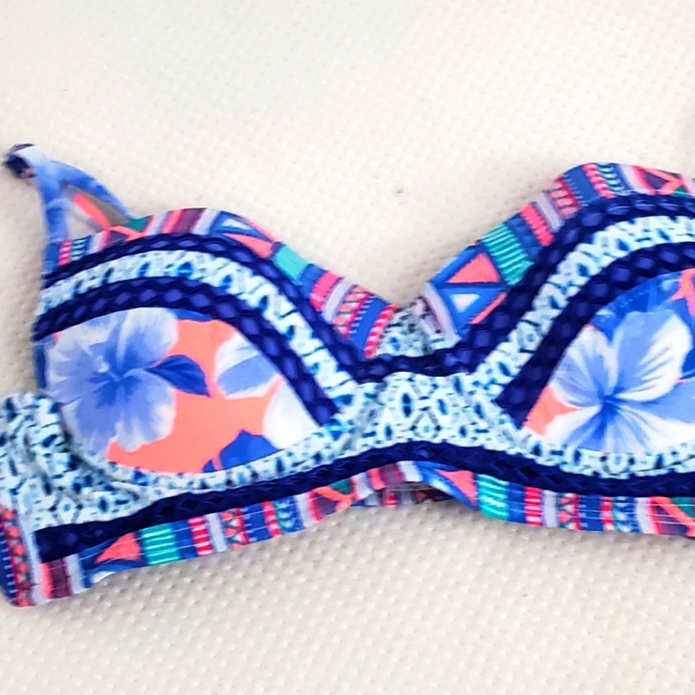 Ocean Pacific Bikini Top Size Small 3-5